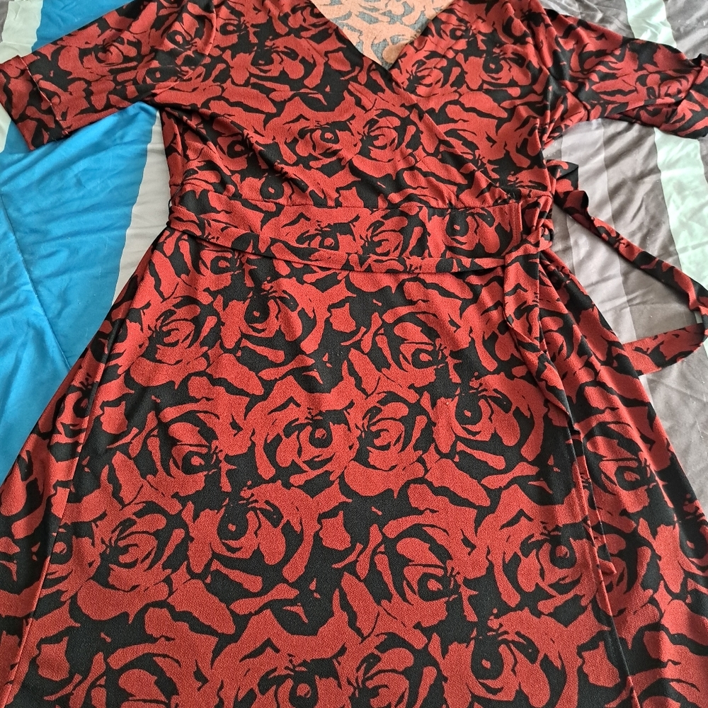 Red and black faux wrap 3/4 sleeve career dress
